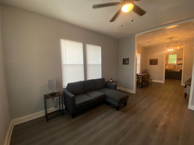 3509 W 10th St, Little Rock, AR 72204 - photo 2