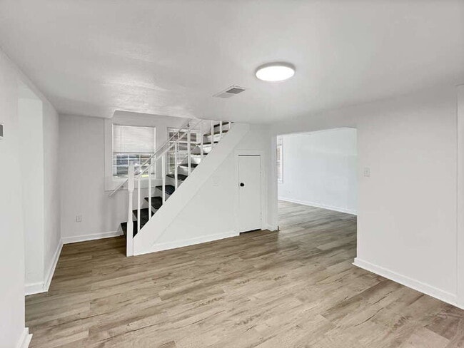 2006 Texas Ave, Savannah, GA 31404 - photo 5