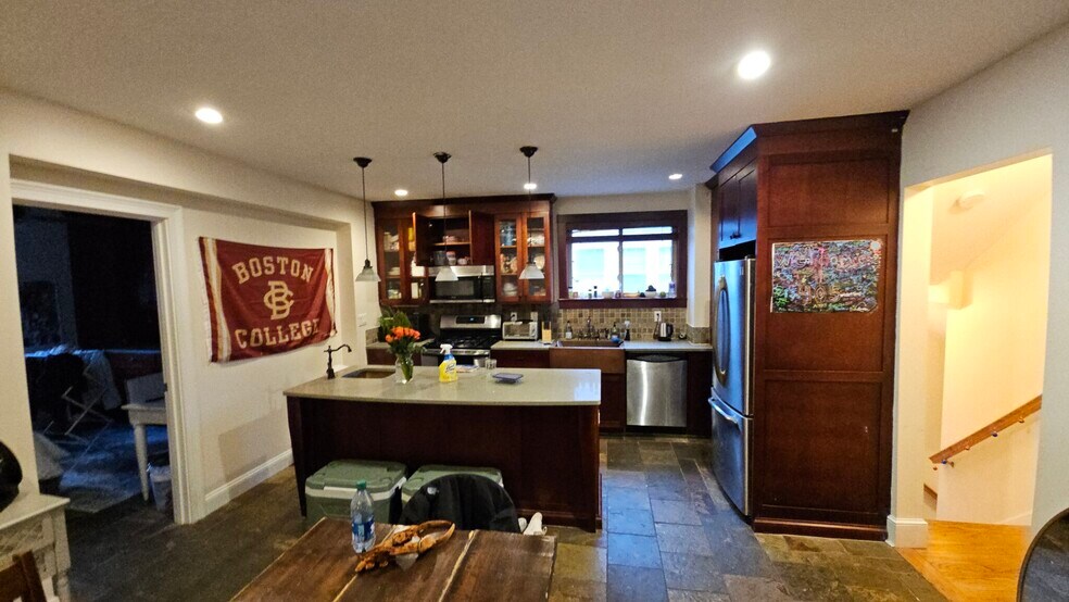 44 Greycliff Rd unit 2, Brighton, MA 02135 - photo 1