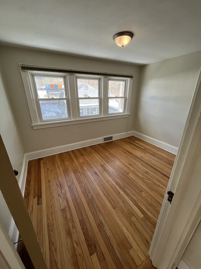 536 Federal Rd, Brookfield, CT 06804 - photo 2