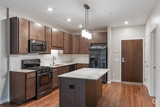 2160 Highway 13, Mendota Heights, MN 55120