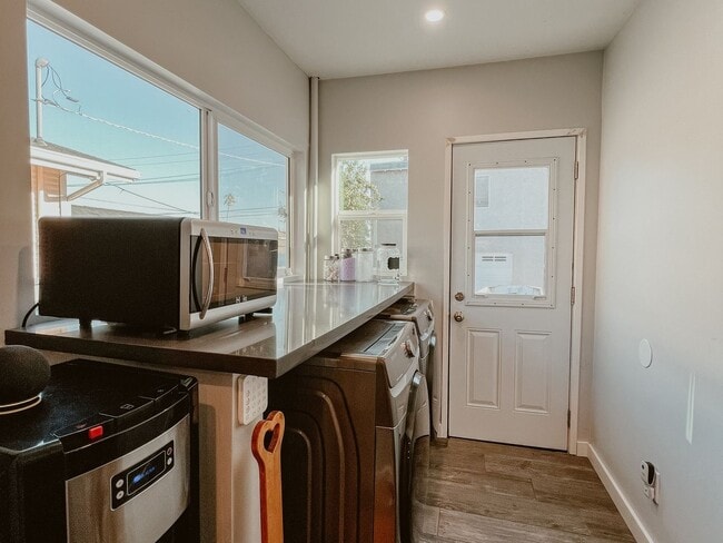 1730 Asbury Dr, Pasadena, CA 91104 - photo 3