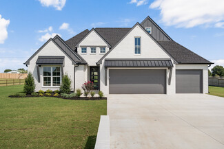 16615 S 4th Ave E, Glenpool, OK 74033