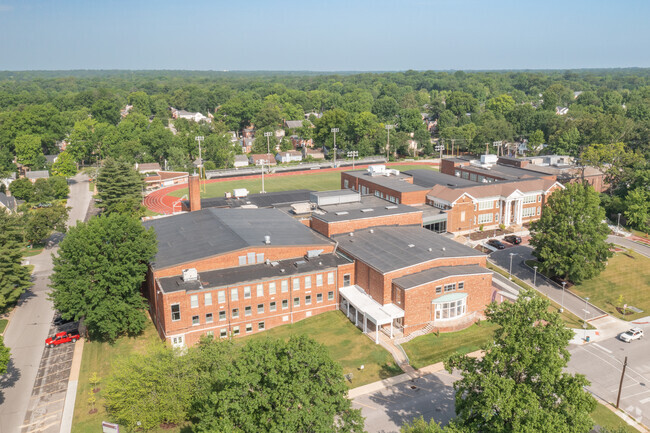 Brentwood Middle School and Highschool make an easy transition for students.