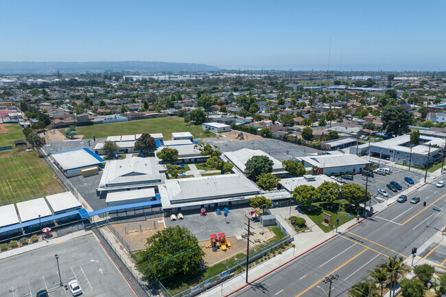 Edison Elementary School in Torrance, CA has a student-teacher ratio of 26 to 1.