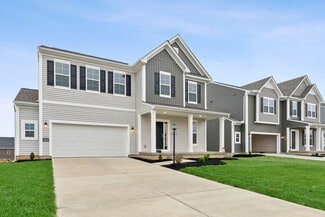 488 Crossing Ln, Miami Township, OH 45449