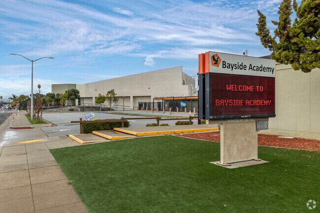 Bayside Academy is located in San Mateo, California.
