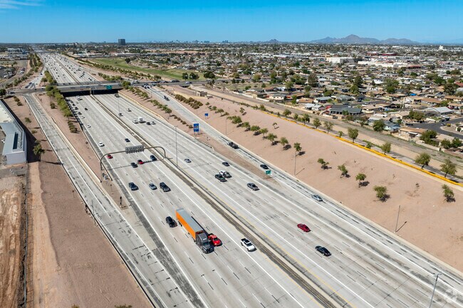 The Islands is located near several highways, giving access to the greater valley.