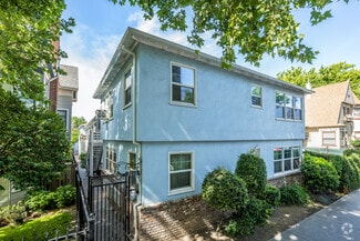 2610 N St, Sacramento, CA 95816