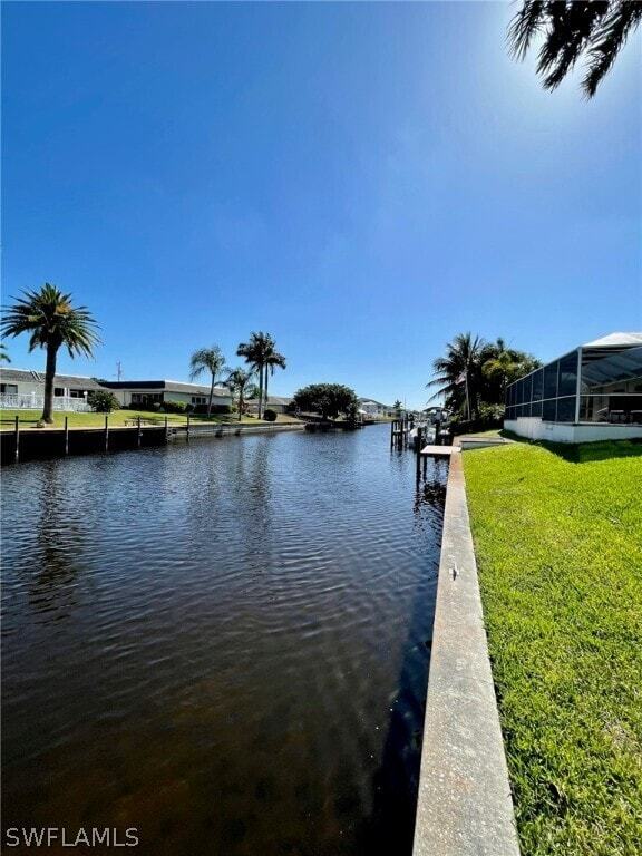 1207 SE 40th Terrace unit Side B Duplex, Cape Coral, FL 33904 - photo 3
