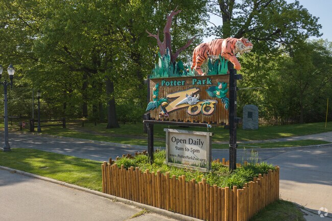 Potter Park Zoo entrance sits along Pennsylvania Avenue near Holmes Street Area.