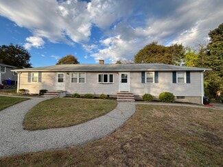 40 Neillian Way Unit 40 Neillian Way Bedford, Bedford, MA 01730