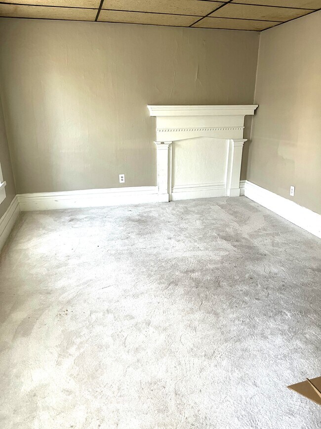 501 E 7th St Unit 2, Erie, PA 16503