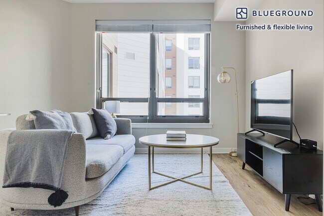 624 N Glebe Rd unit FL4-ID964, Arlington, VA 22203 - photo 4