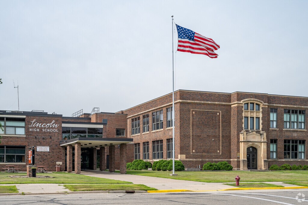 Lincoln Secondary School is a public high school located in Lake City, Minnesota.