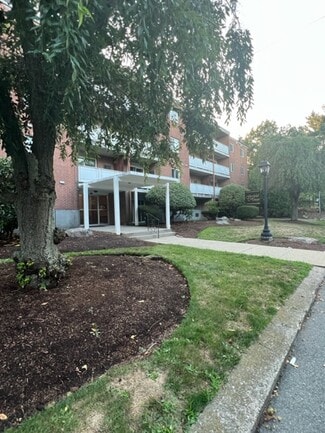 179 Presidents Ln Unit 4K, Quincy, MA 02169