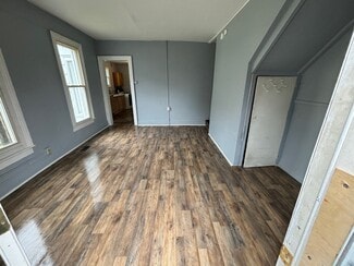 206 Franklin St Unit 206 Franklin St Unit B, Elmira, NY 14904