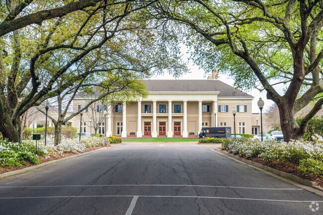Montgomery Country Club sits just outside the Cloverdale-Idlewild neighborhood.