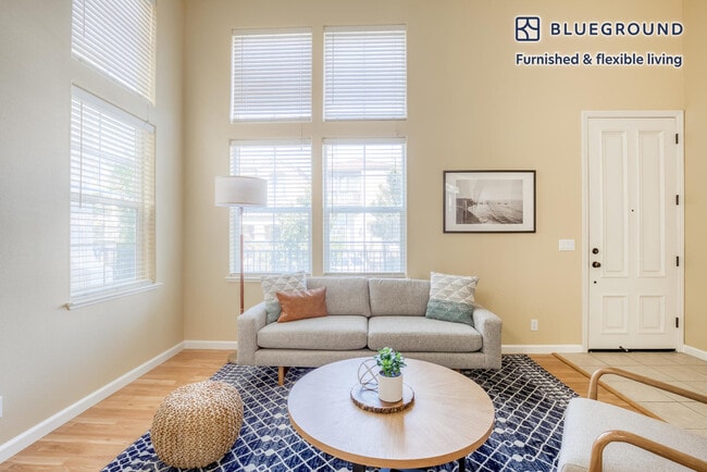 3115 Tuscolana Way, San Jose, CA 95125 - photo 2