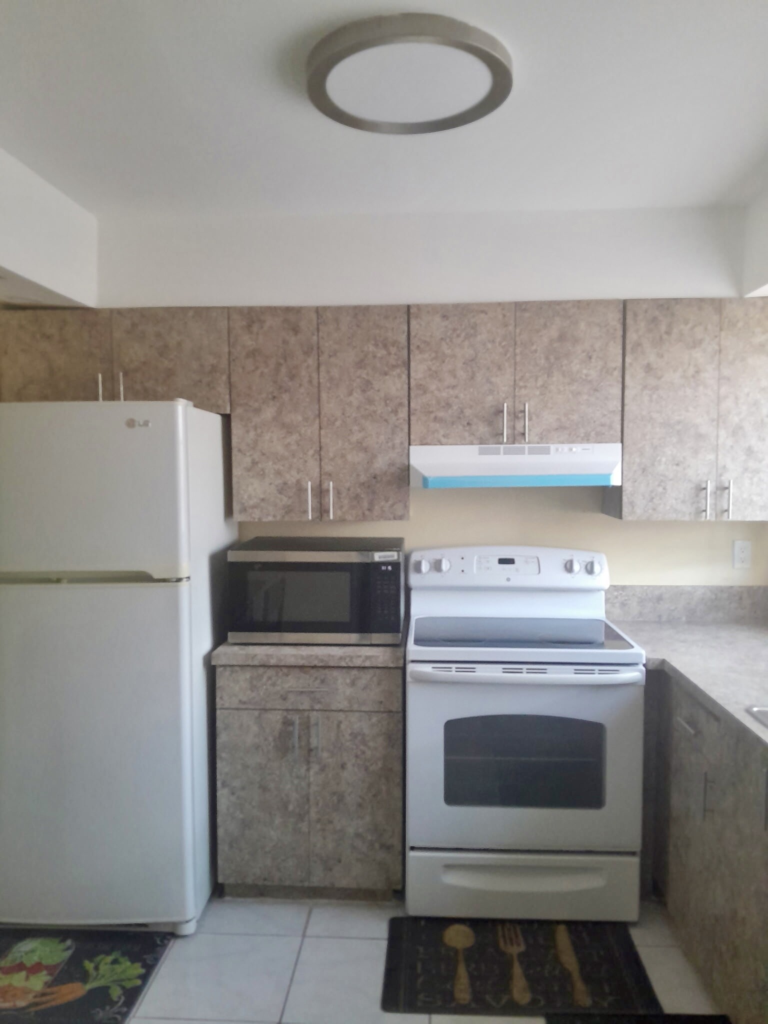 2551 NW 41st Ave unit 211, Lauderhill, FL 33313 - photo 1