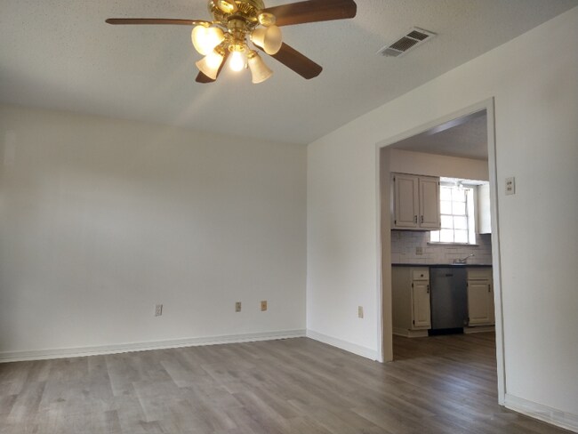 6204 Mitchell Ave, Metairie, LA 70003 - photo 5