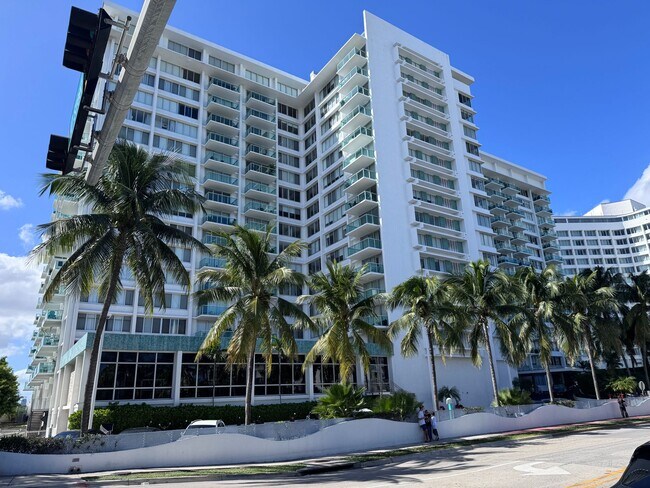 Mirador 1000 unit 422, Miami Beach, FL 33139 - photo 3