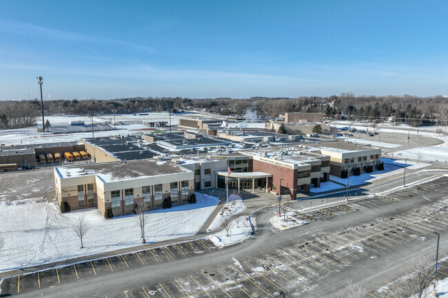 Inver Grove Heights Middle School's teachers earned a grade of B+ from Niche.com.