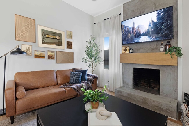 906 Meharry Blvd unit ID1043965P, Nashville, TN 37208 - photo 2