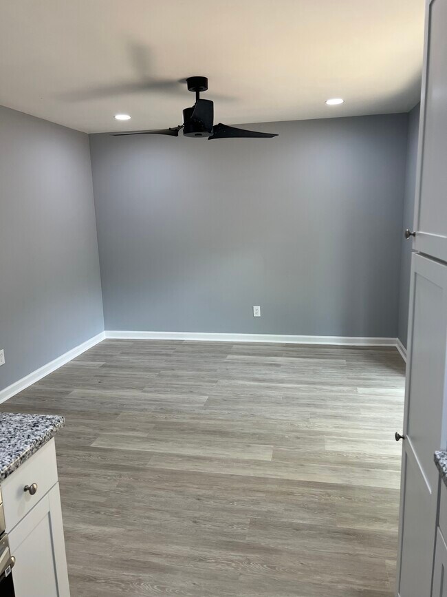 1150 Rankin St unit M9, Stone Mountain, GA 30083 - photo 4