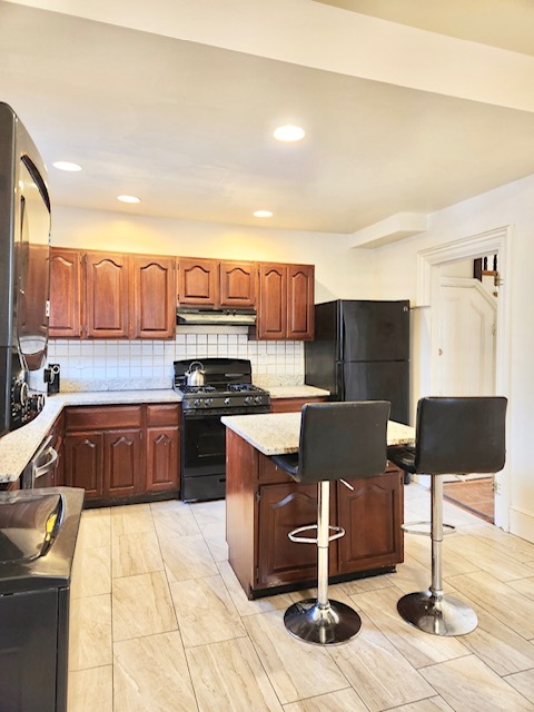 3 Rockville Park, Boston, MA 02119