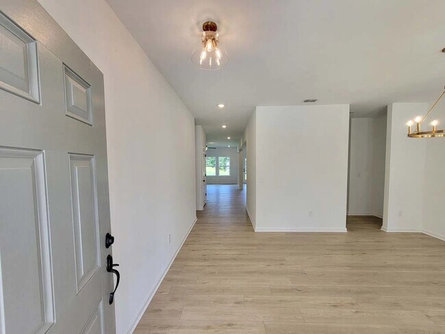 389 Silverleaf Trail, Bethlehem, GA 30620 - photo 5