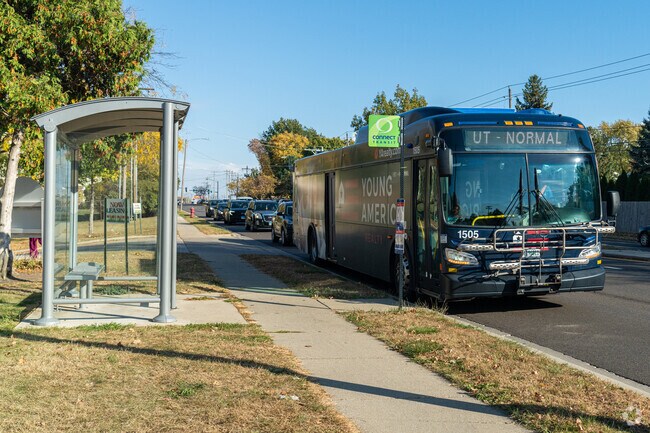 Normal's Connect Transit offers public transportation to the residents of Pleasant Hills.