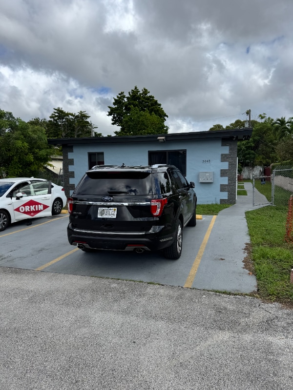 3045 SW 1st St Unit 4, Miami, FL 33135