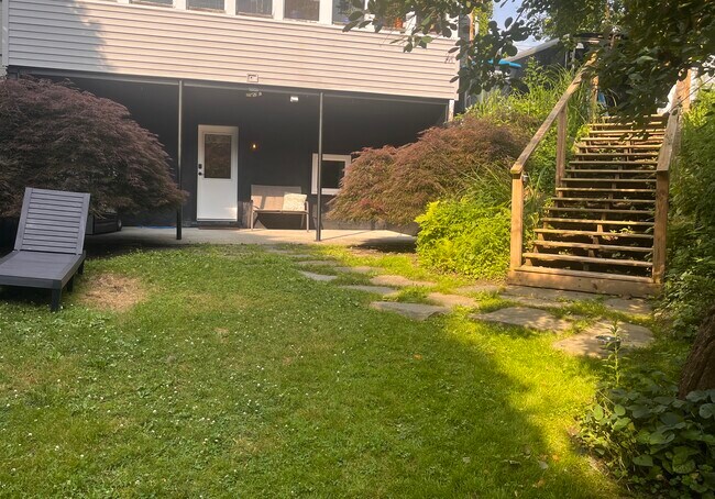 266 Malletts Bay Ave unit Hidden Haven C, Winooski, VT 05404 - photo 3