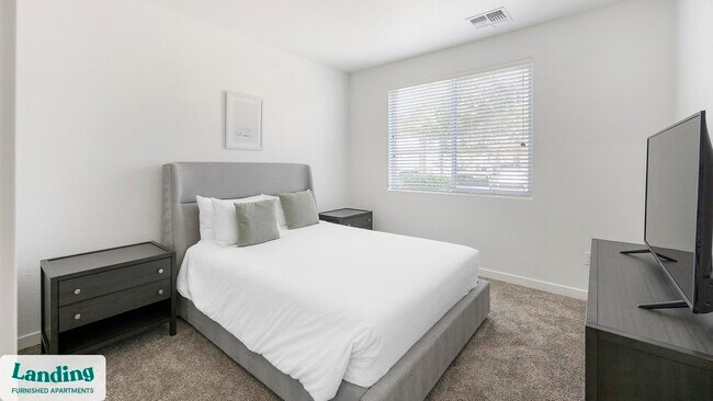 2323 N 150th Dr unit D-3046, Goodyear, AZ 85395 - photo 6