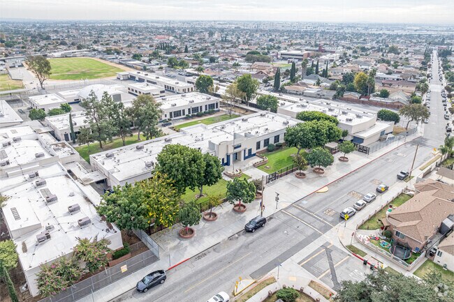 The front of Eastmont Intermediate School on Bradshawe St in Montebello