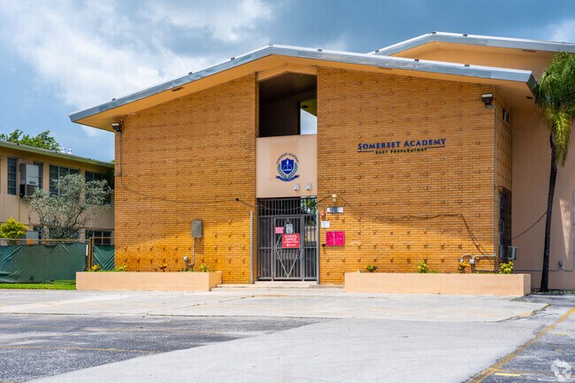 Entrance and exterior to Somerset Academy, a private school.