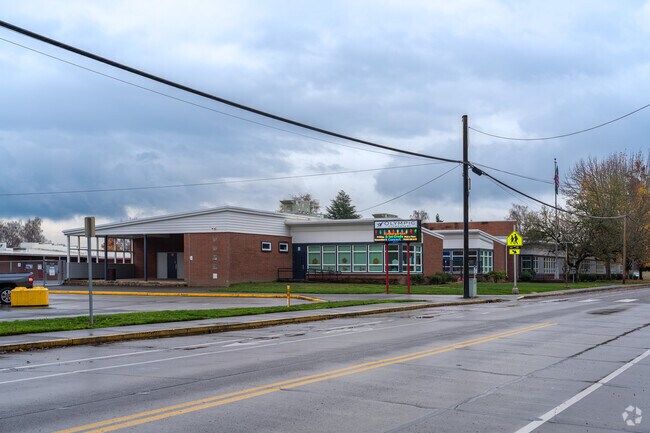 Olympic East Elementary  School earns a 6 out of 10 on Great Schools.