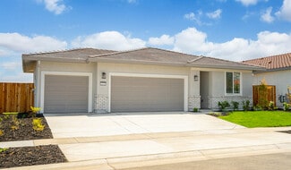 1078 Camomile Dr, Plumas Lake, CA 95961