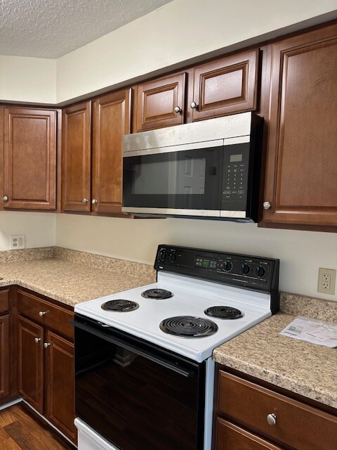 634 W Foulke Ave unit 4, Findlay, OH 45840 - photo 4