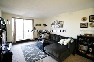 144 Kenrick St Unit 23, Boston, MA 02135