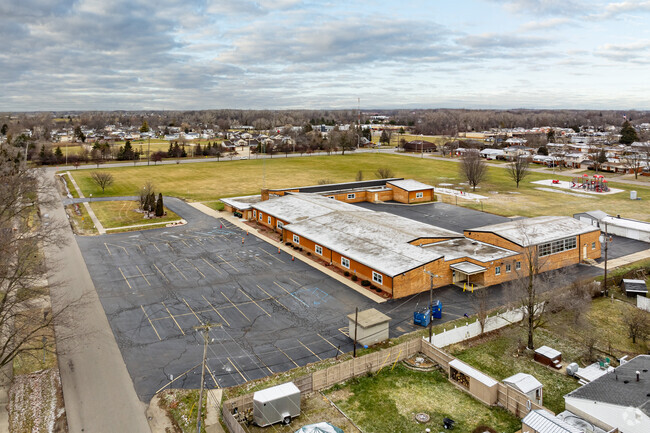 Aerial view of Eureka Heights Elementary School.