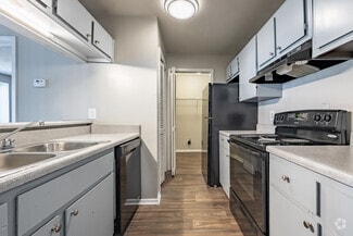400 Ashley Place, Stone Mountain, GA 30083
