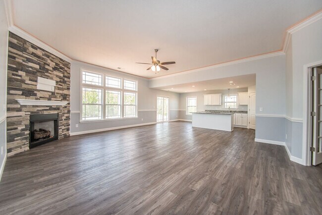 1045 Holly Springs Church Rd unit 36725435, Inman, SC 29349 - photo 6