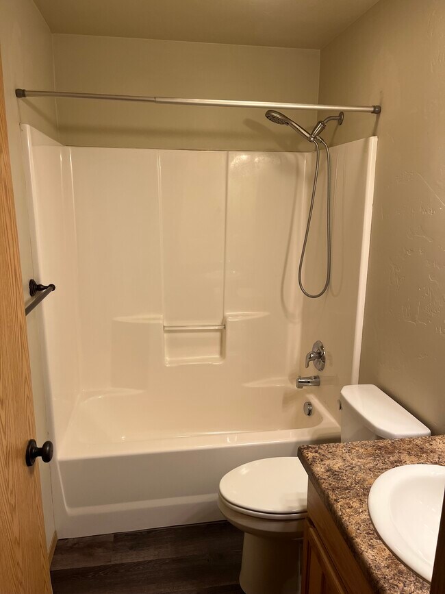 105 Kynzie Ln, Kalispell, MT 59901 - photo 7