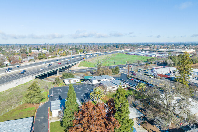 There is convenient access to Prospect Community Day.