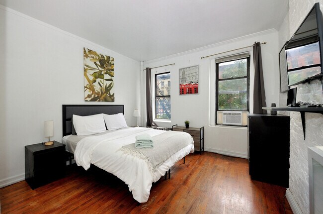520 8th Ave unit FL2-ID1039010P, New York, NY 10018 - photo 5