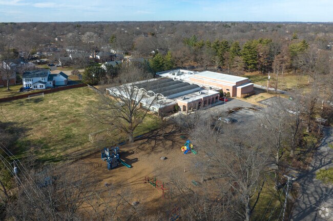 Rohan Woods Elementary School is a private school for kids pre-k to 6th grade.