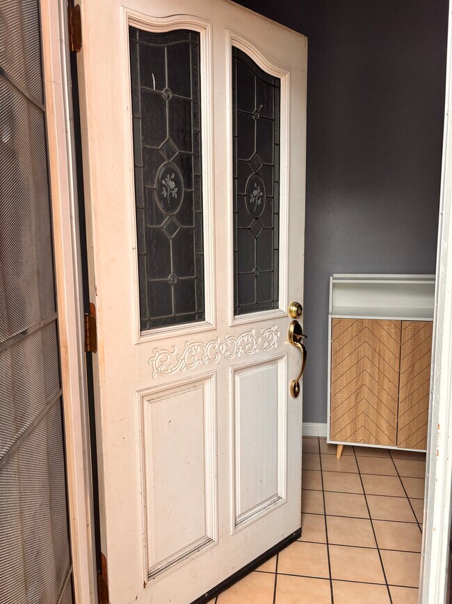 3221 Helen St, Emeryville, CA 94608 - photo 3