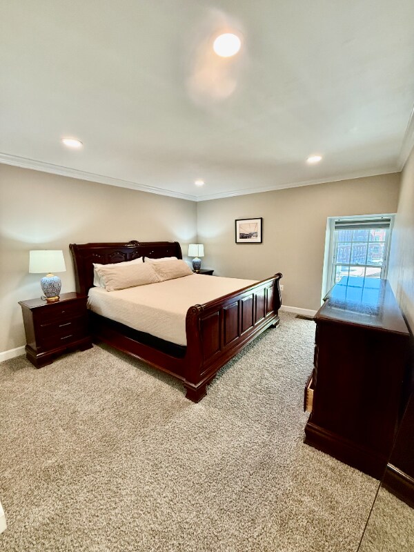 201 Thorndike St Unit 2-01, Lowell, MA 01852